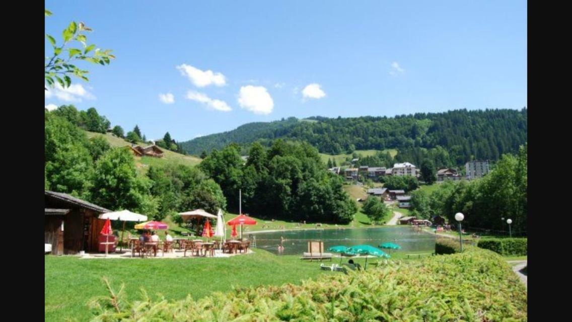 Apartamento Les Portes Du Mont Blanc Flumet Exterior foto